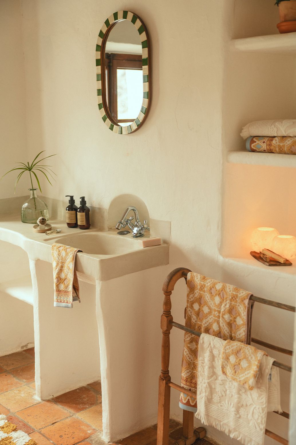 Serviette avec imprimé fleuri