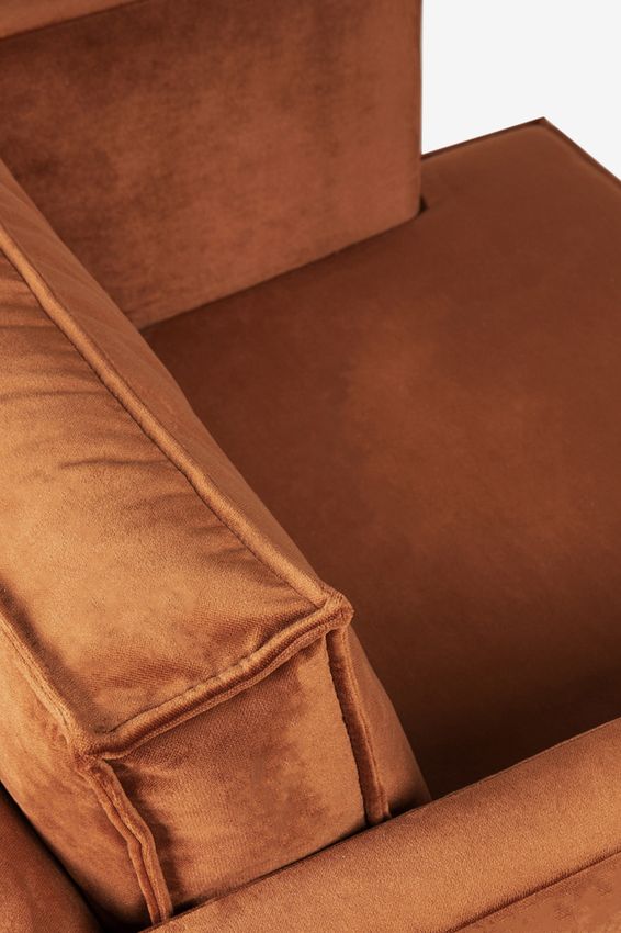 The Duchess velvet loveseat Juke roest