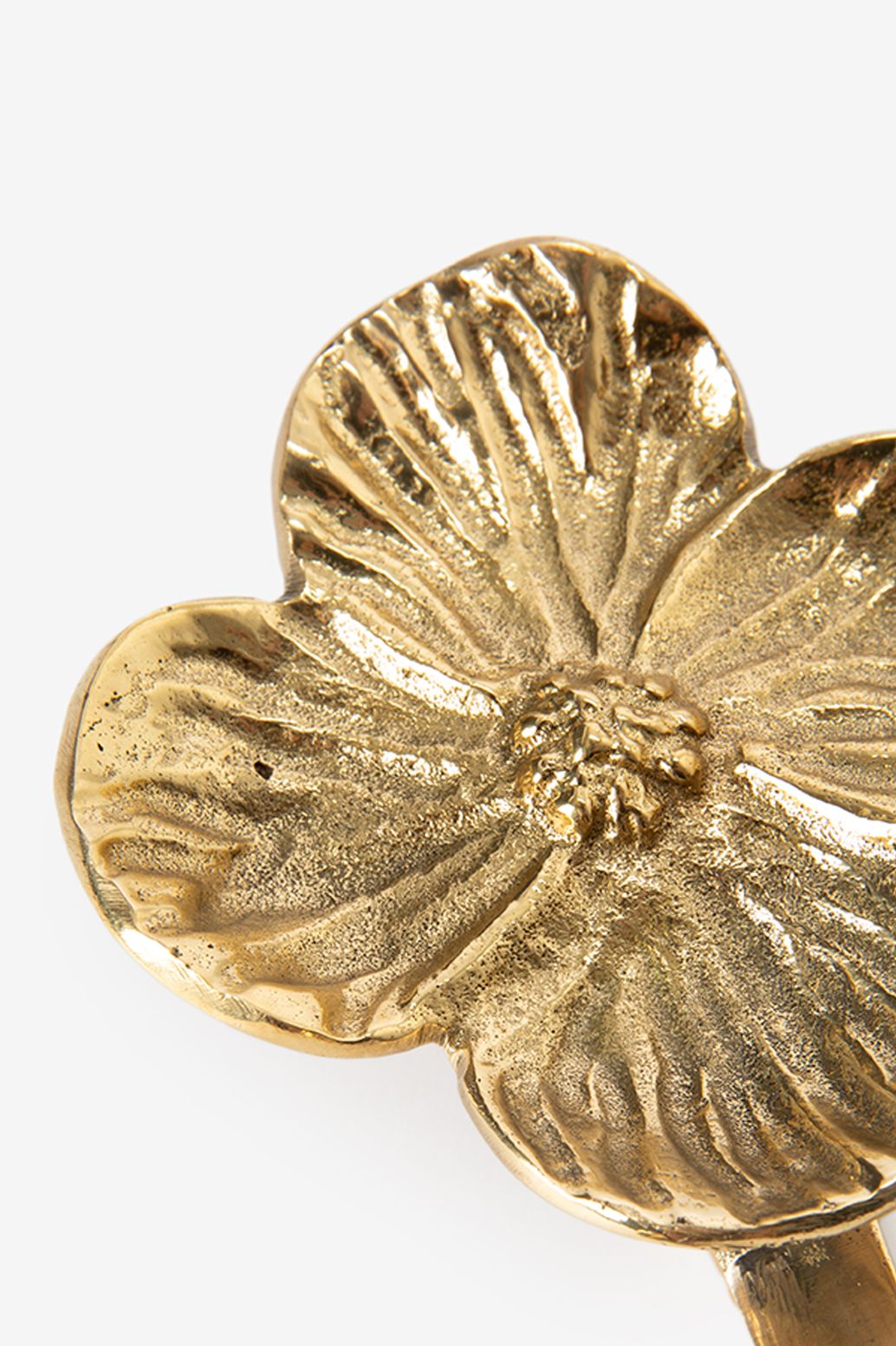 Patère en laiton fleur