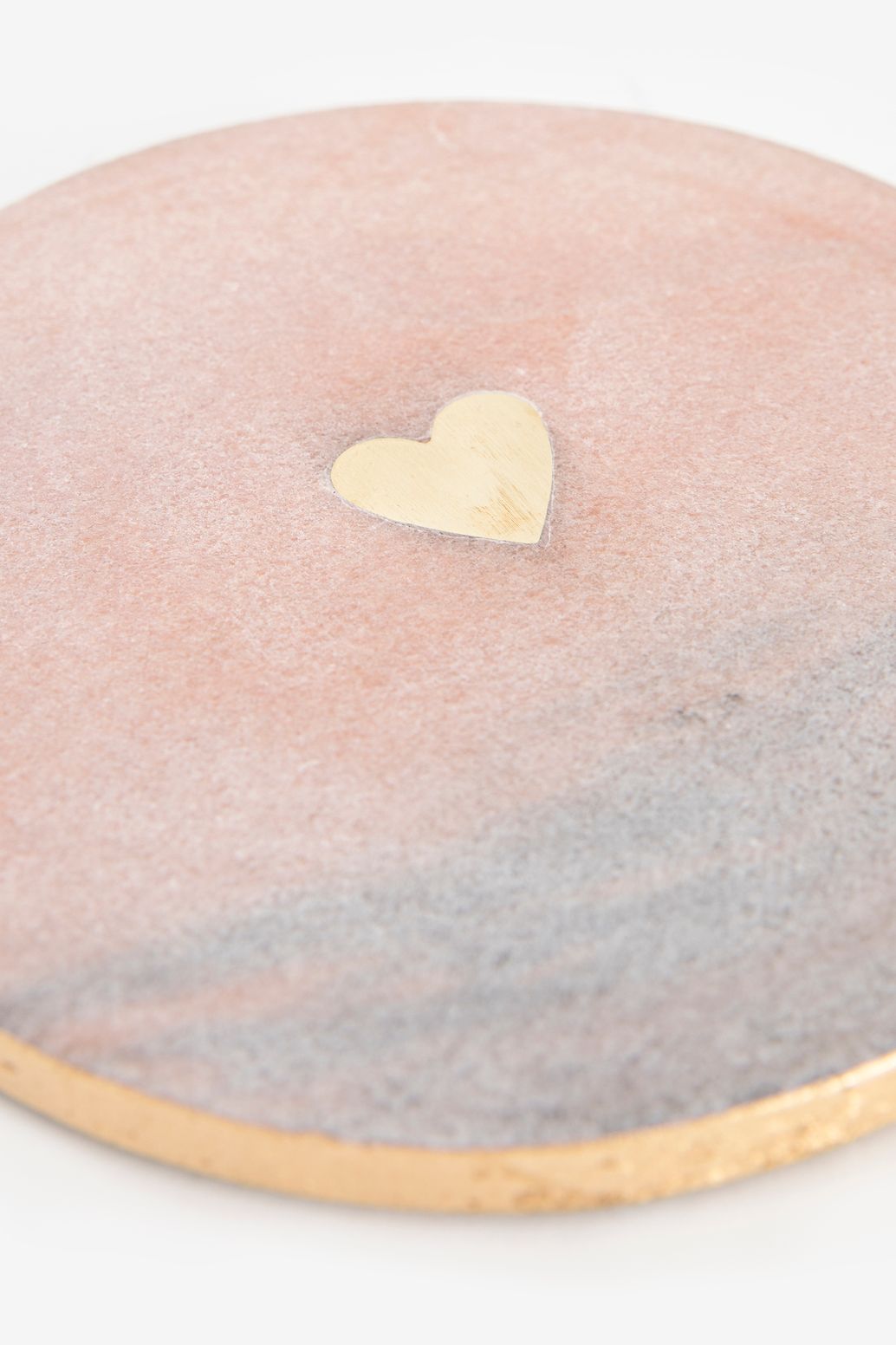 Dessous de plat en marbre avec cœur