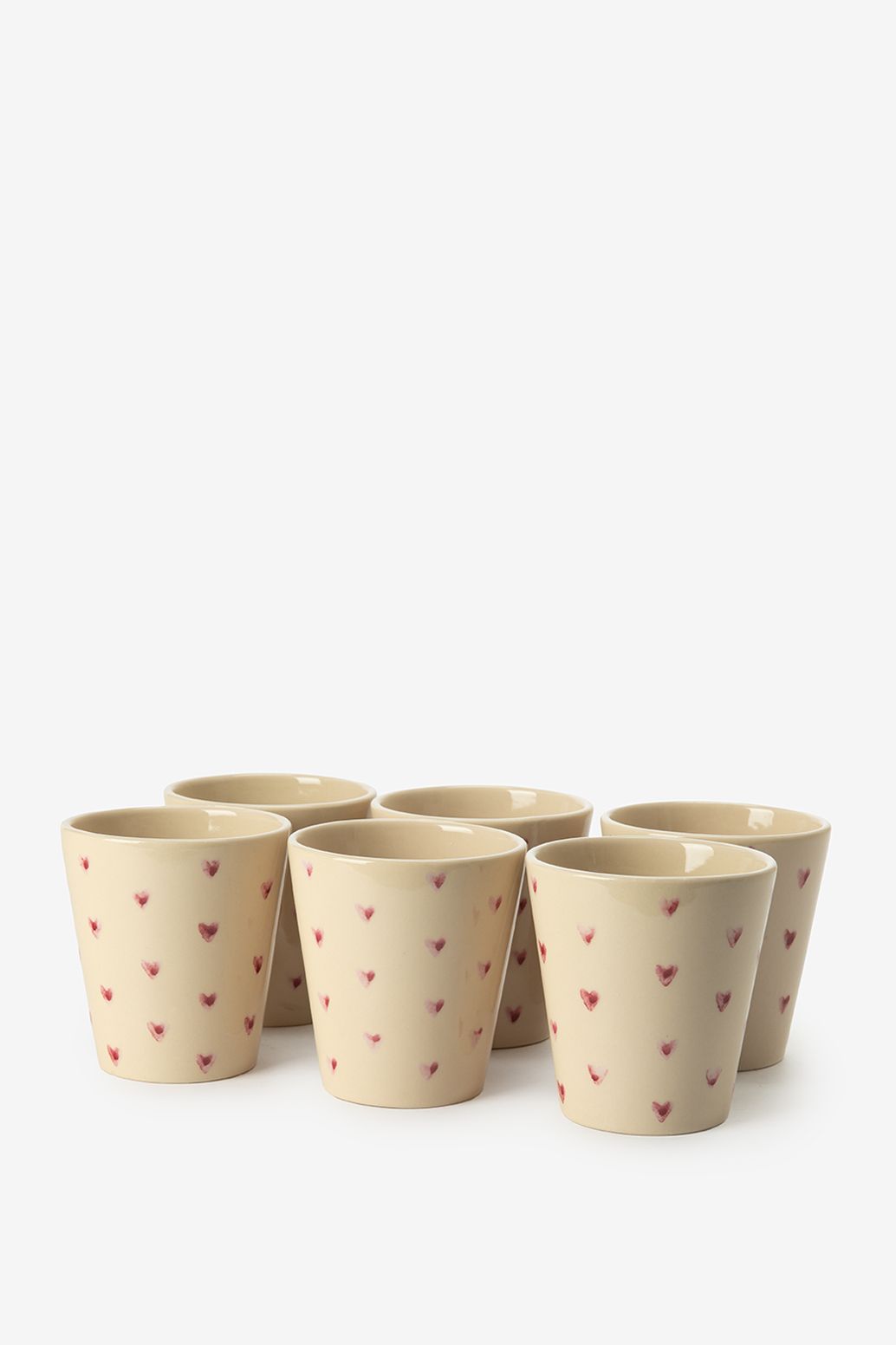 Koffiemokken beige met hartjes