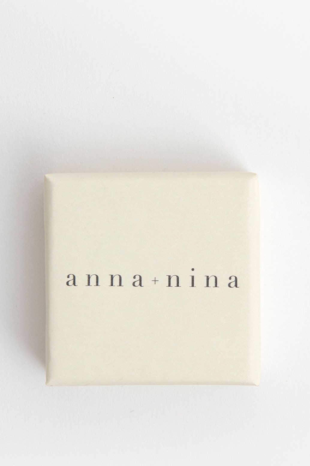 Anna+Nina gold plated single heart beat oorbel