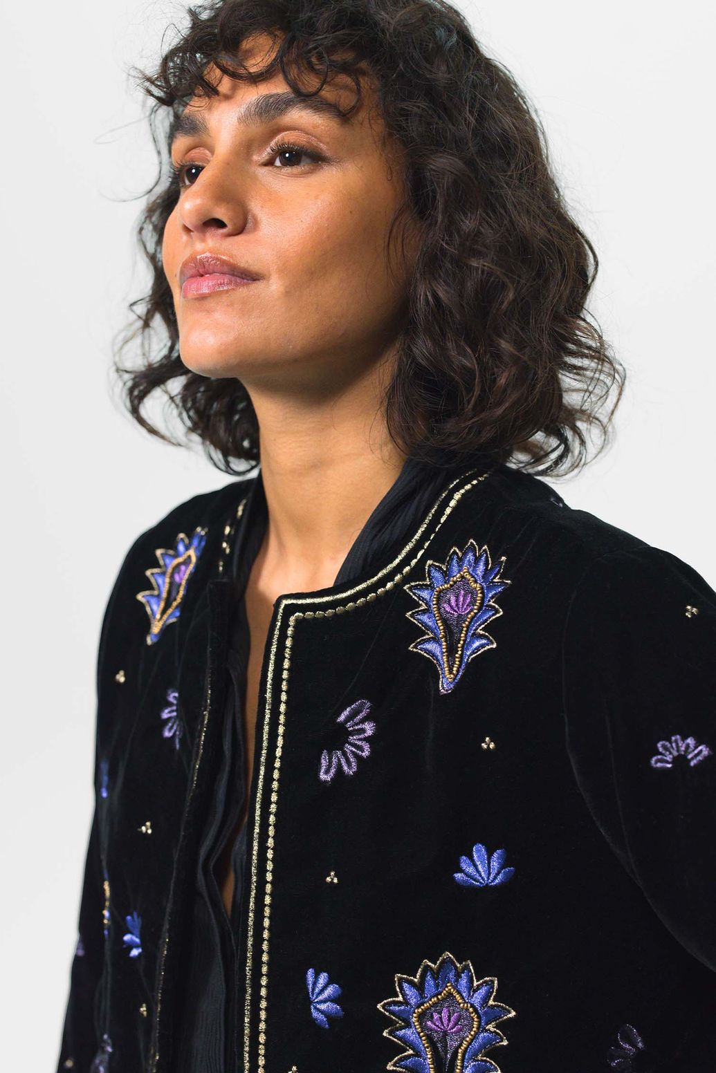 Veste en velours avec détails brodés - noir