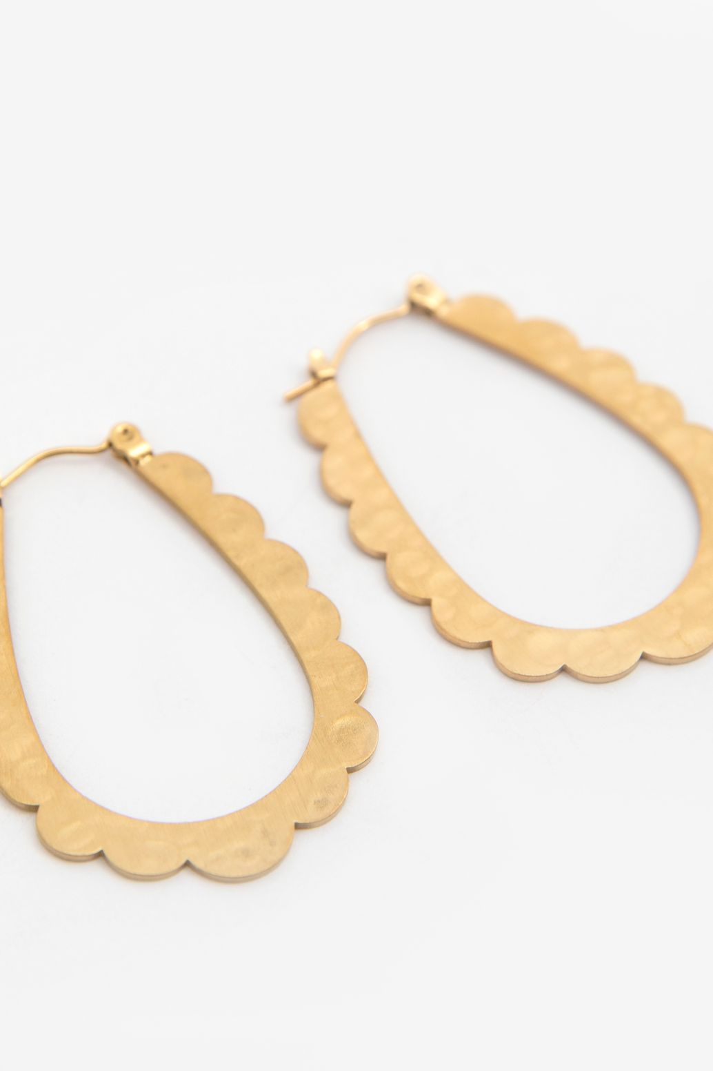 Boucles d'oreille ovales plaqué or