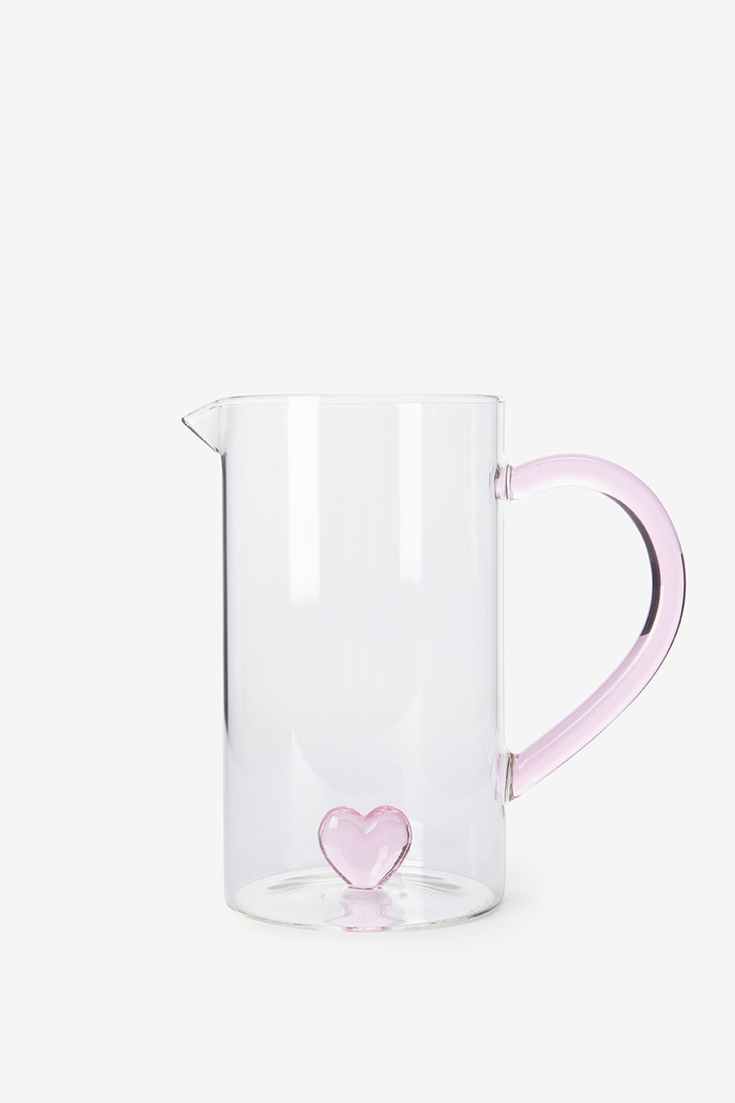 Glazen karaf met roze hartje aan de binnenkant