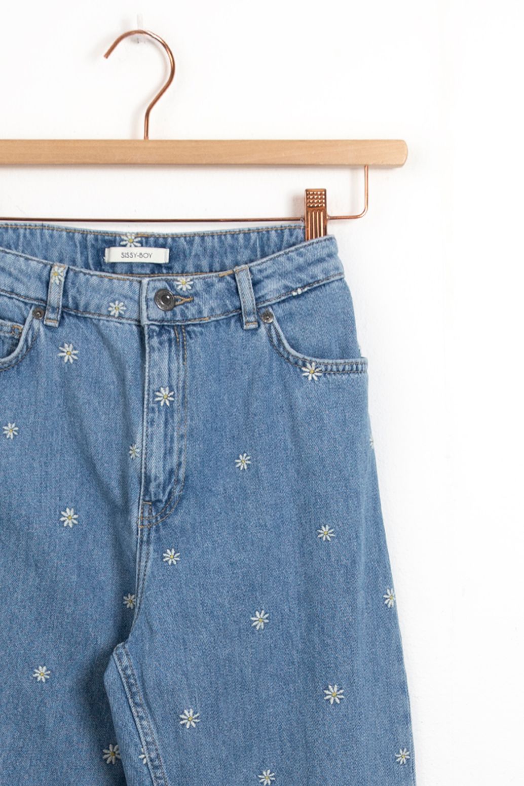 Belem Jean girlfriend avec marguerites brodées - bleu