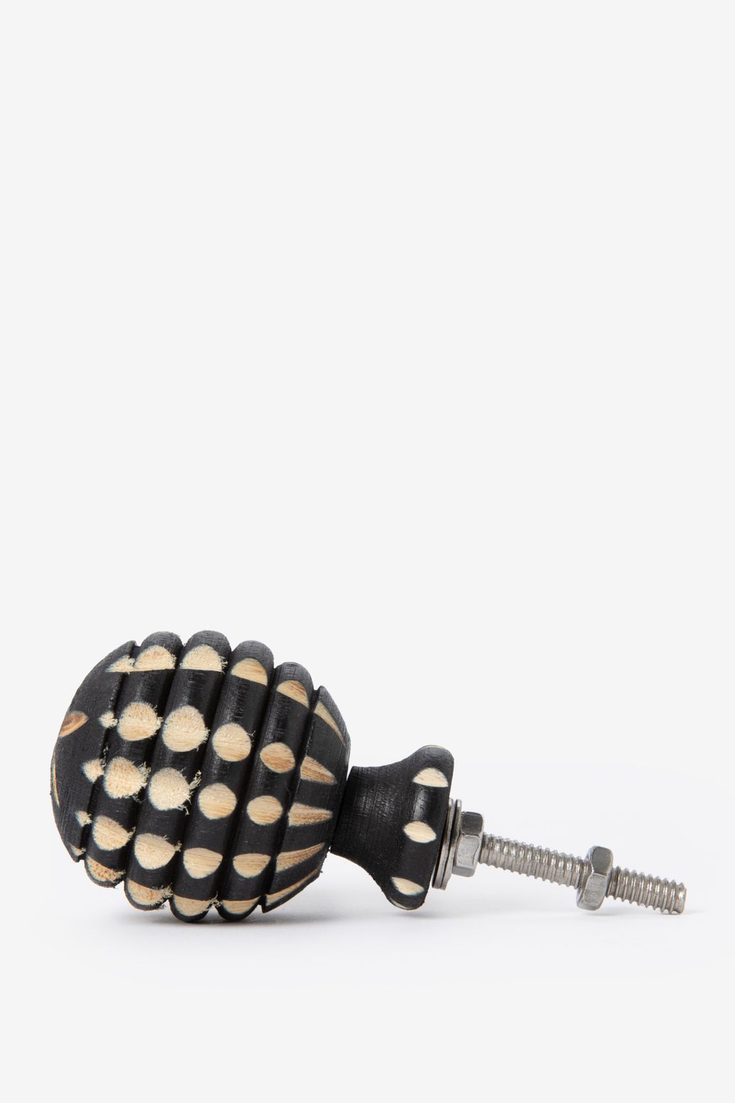 Bouton de porte en bois sculpté - noir