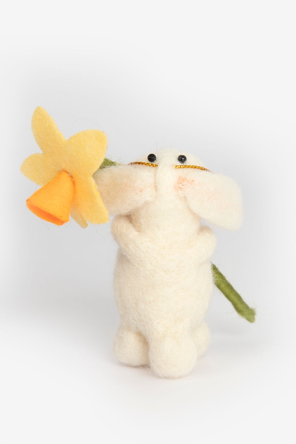 Osteranhänger aus Filz Hase mit Blume - weiß