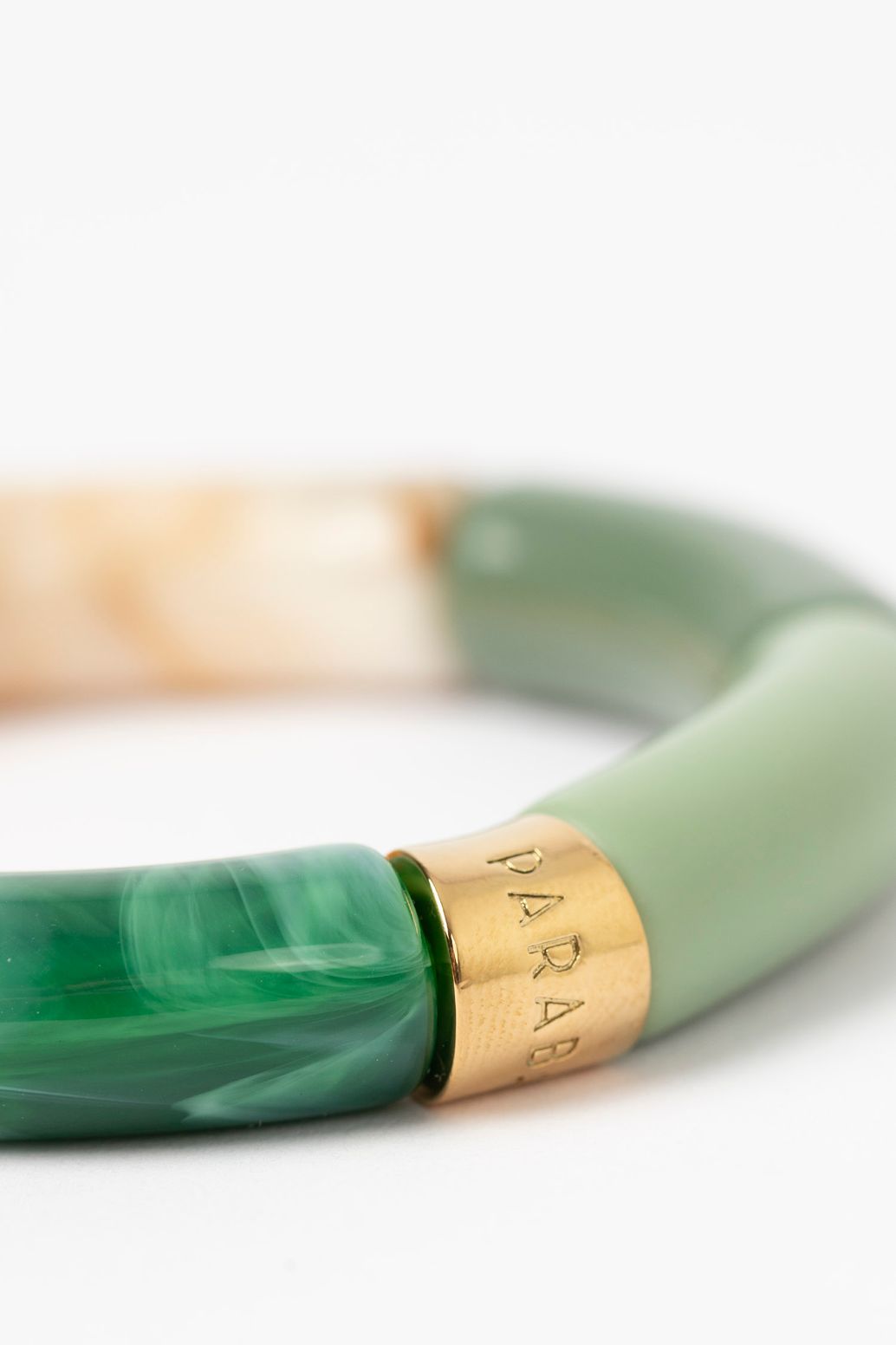 Parabaya groene resin armband
