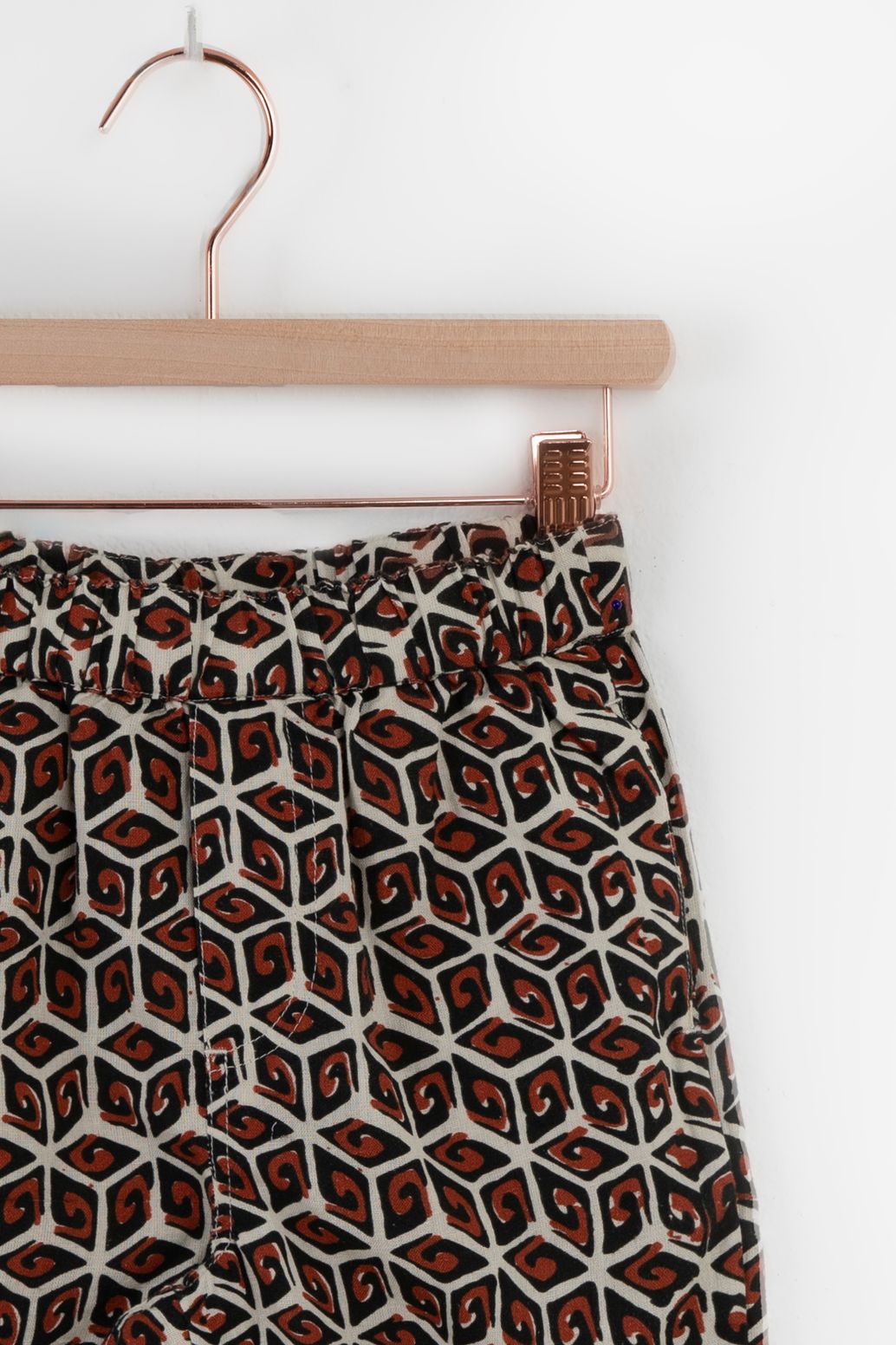 Short avec motif géométrique - rouge foncé