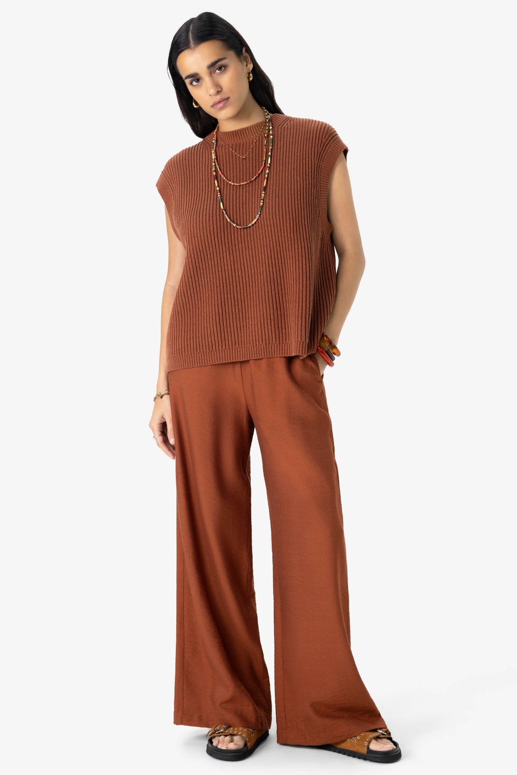 Weite Stoffhose - braun