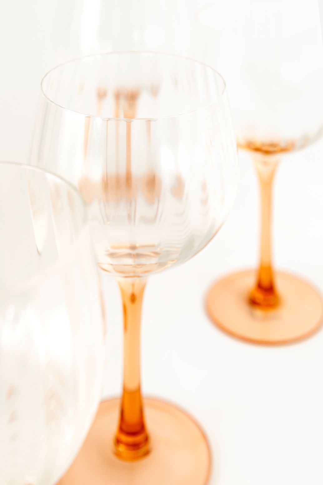 Oranje gin tonic glazen scallop