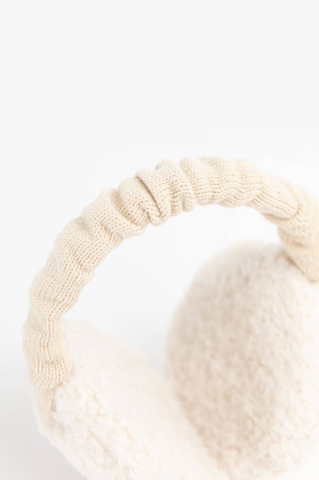 Barts witte teddy oorwarmers