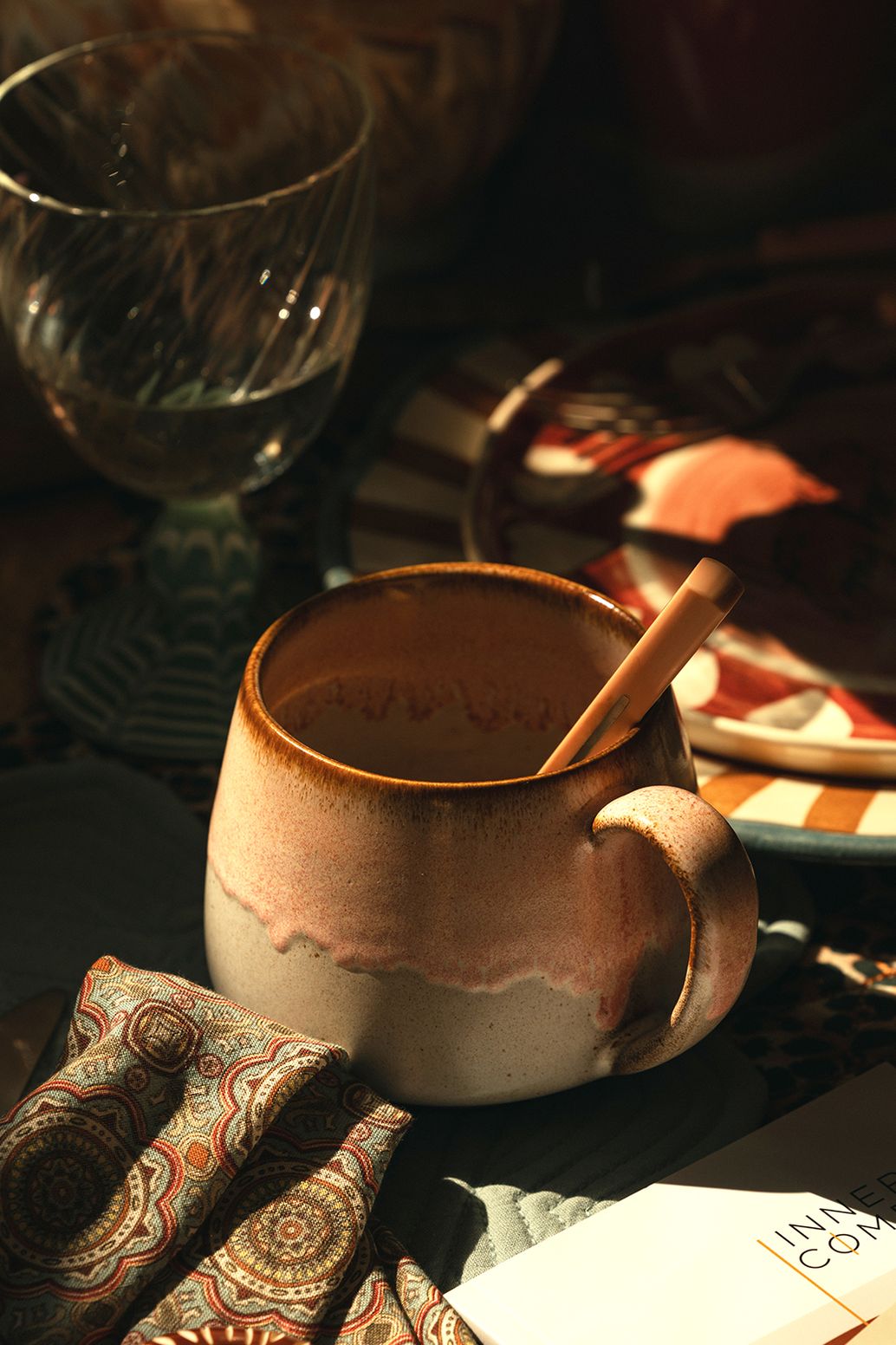 Tasses avec anse en céramique - rose clair/vert