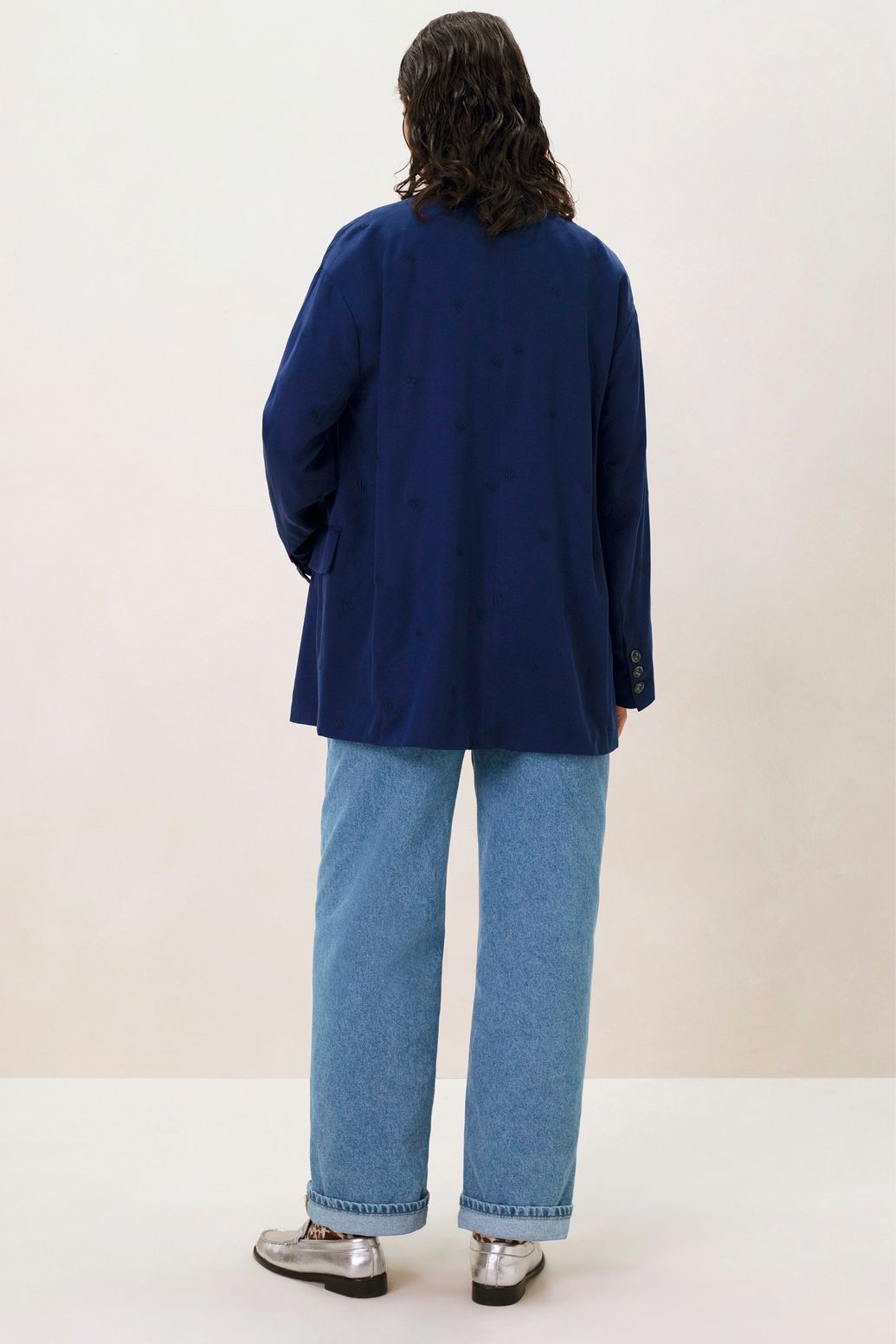 Donkerblauwe oversized blazer met embroidery