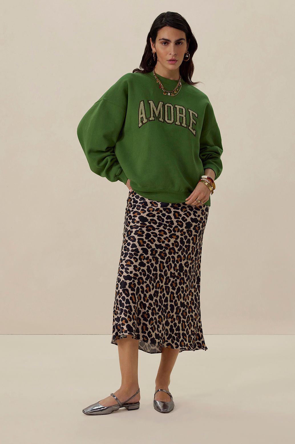 Bruine satijnen rok met leopard print