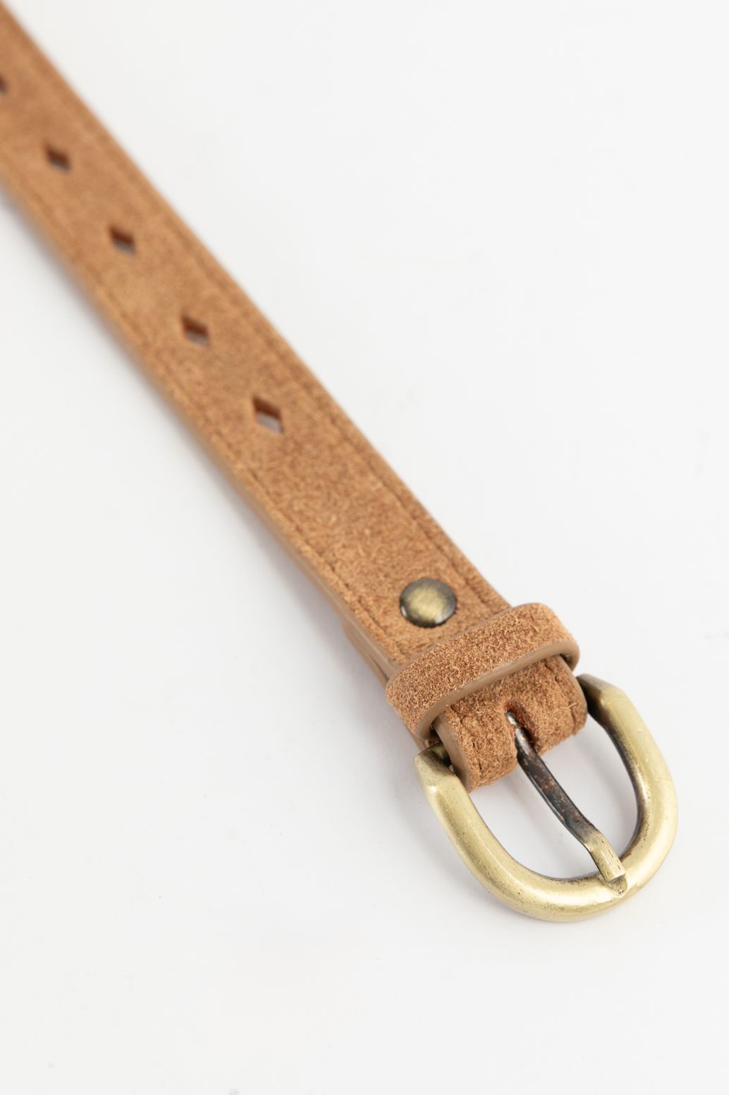 Bruine suède riem met goudkleurige gesp