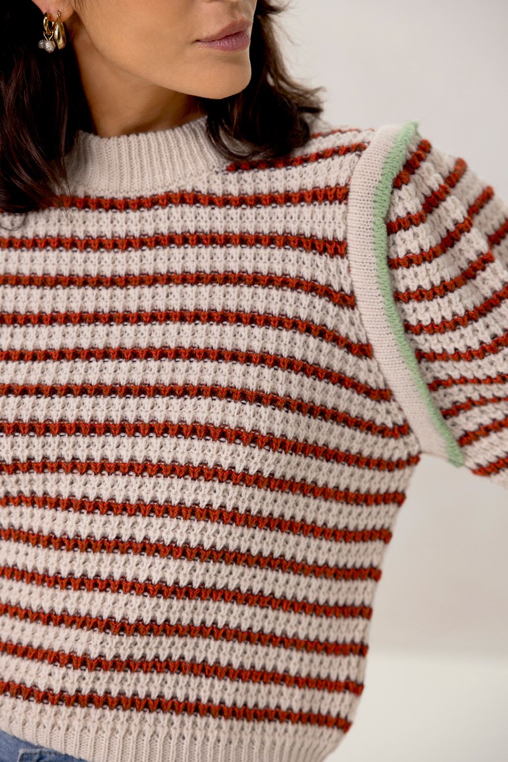 Gemusterter Pullover - weiß