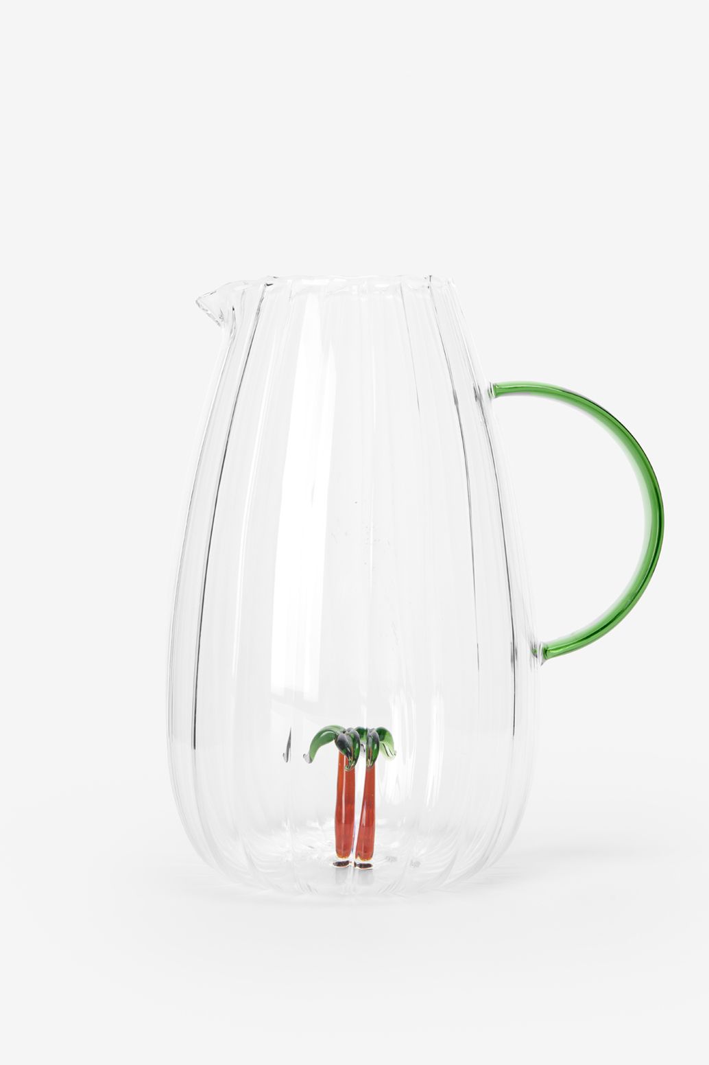 Glaskaraffe mit Palme