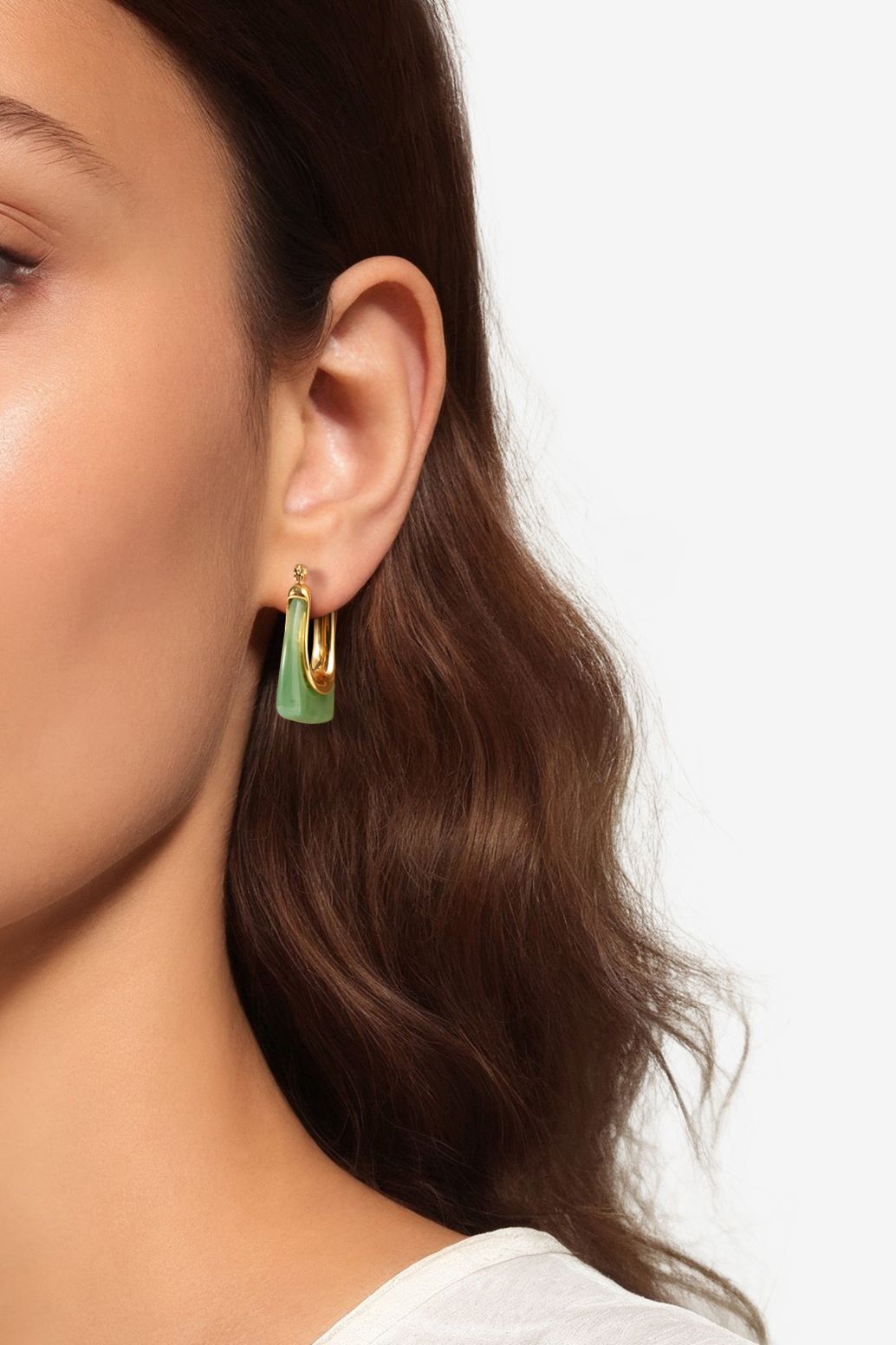 Groene ovalen resin oorbellen