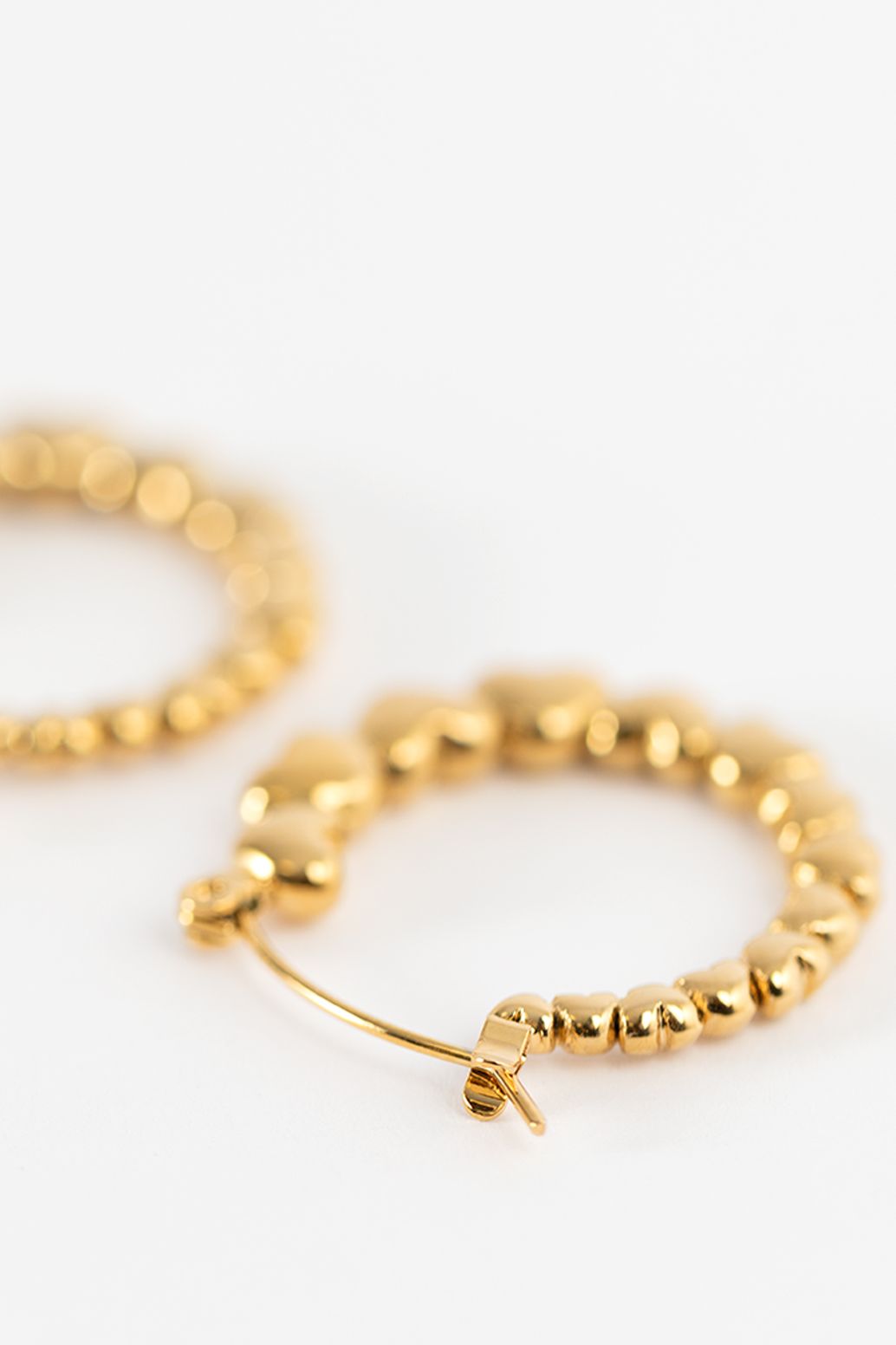 Boucles d’oreille avec cœurs - plaqué or