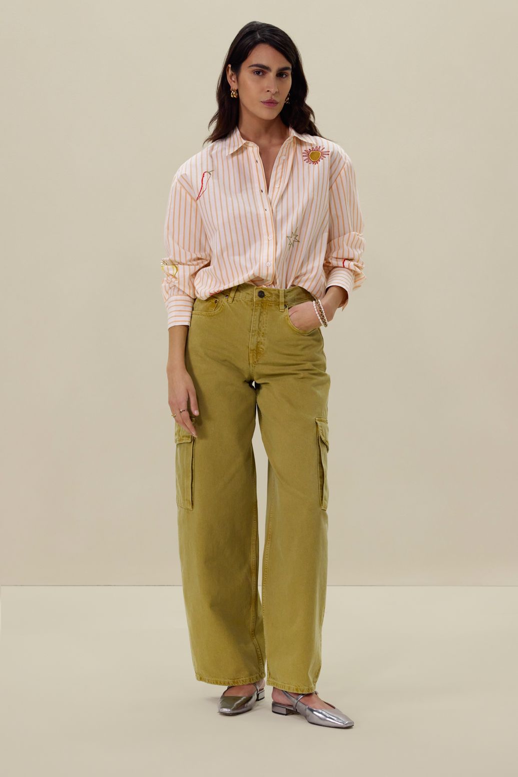 Donkergele high waist cargo broek