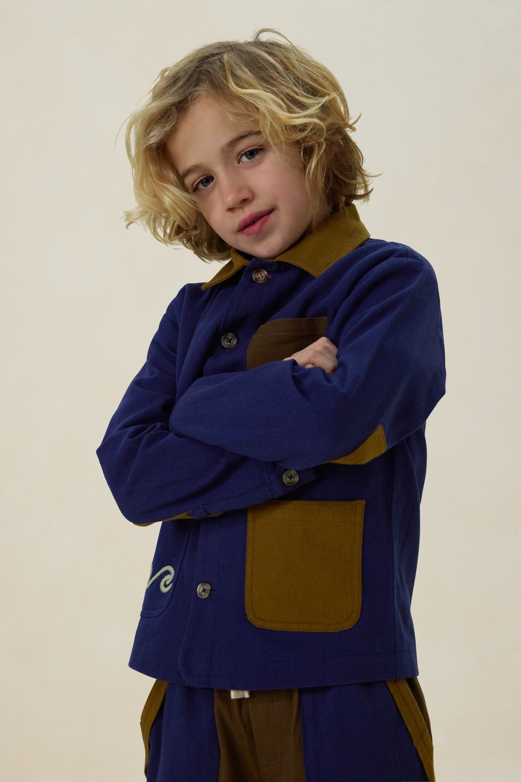 Donkerblauwe colourblock jack met embroidery