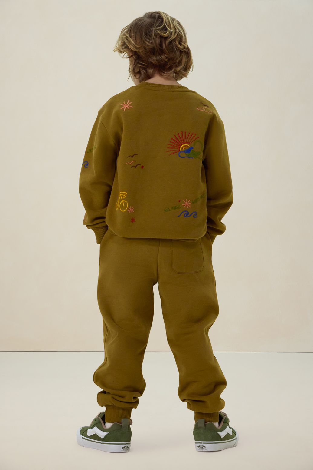 Sweater mit Stickerei-Details - dunkelgrün