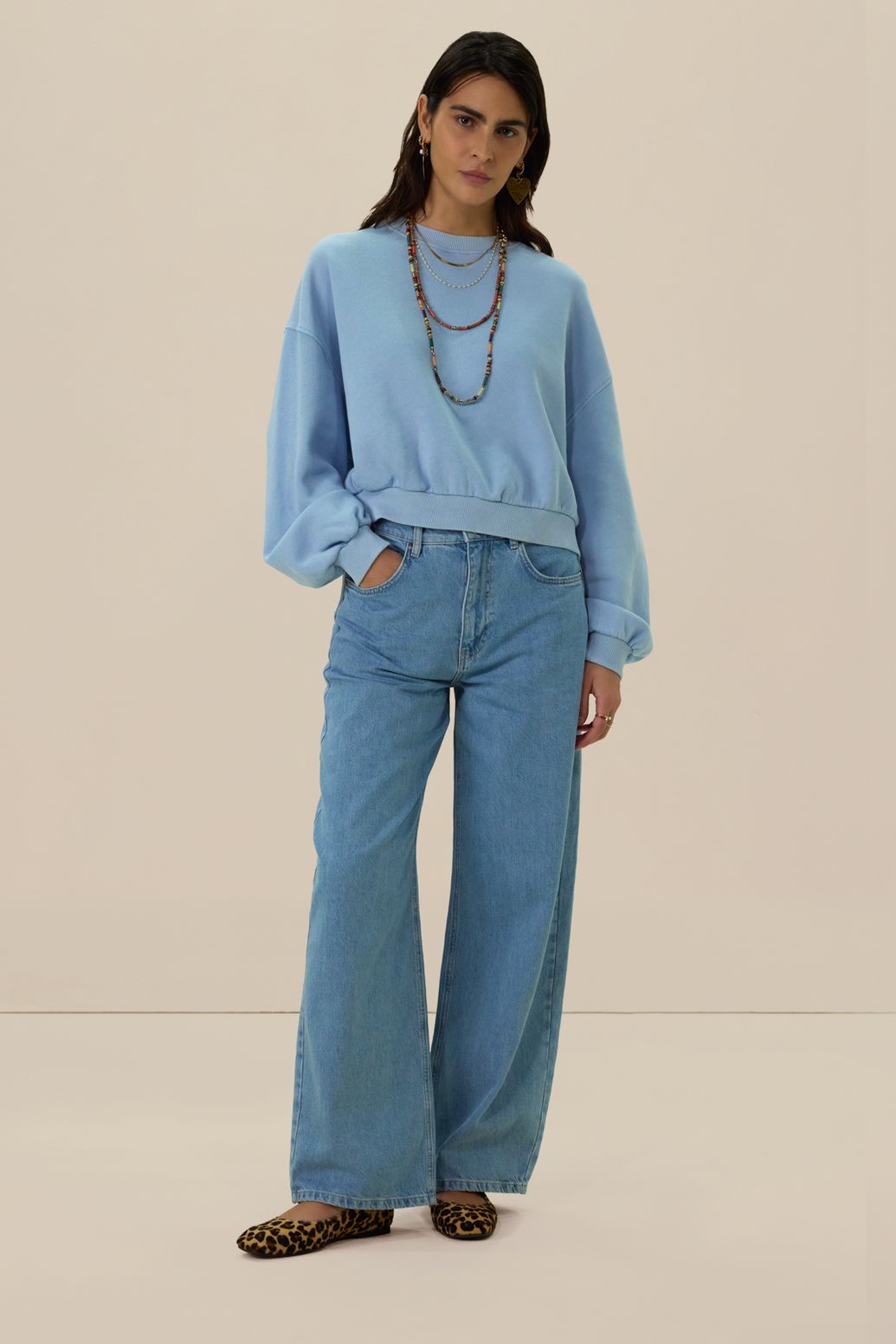 Blauwe high waist curved leg jeans