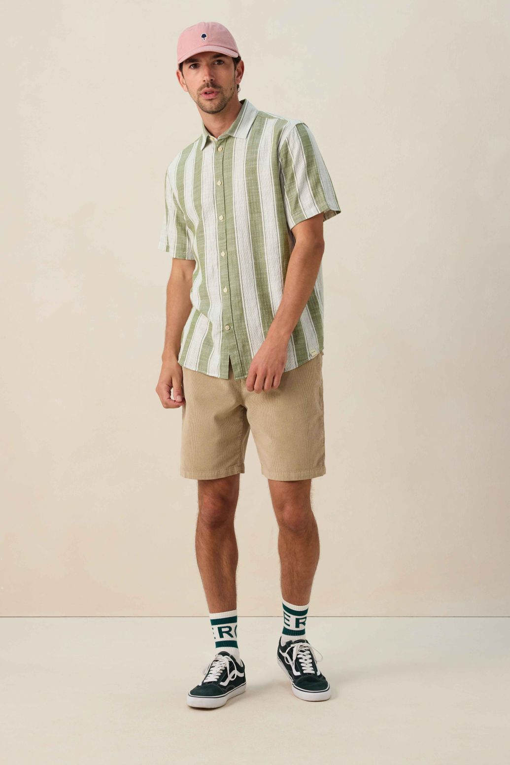 Gestreiftes Kurzarmhemd - grün