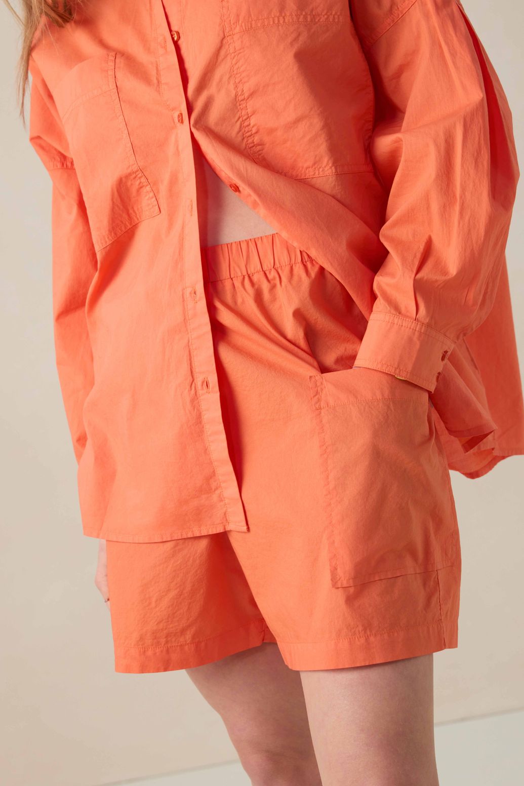 Roodoranje poplin short