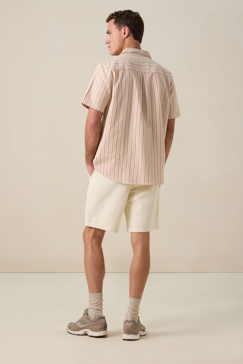 Oranje overhemd met strepen