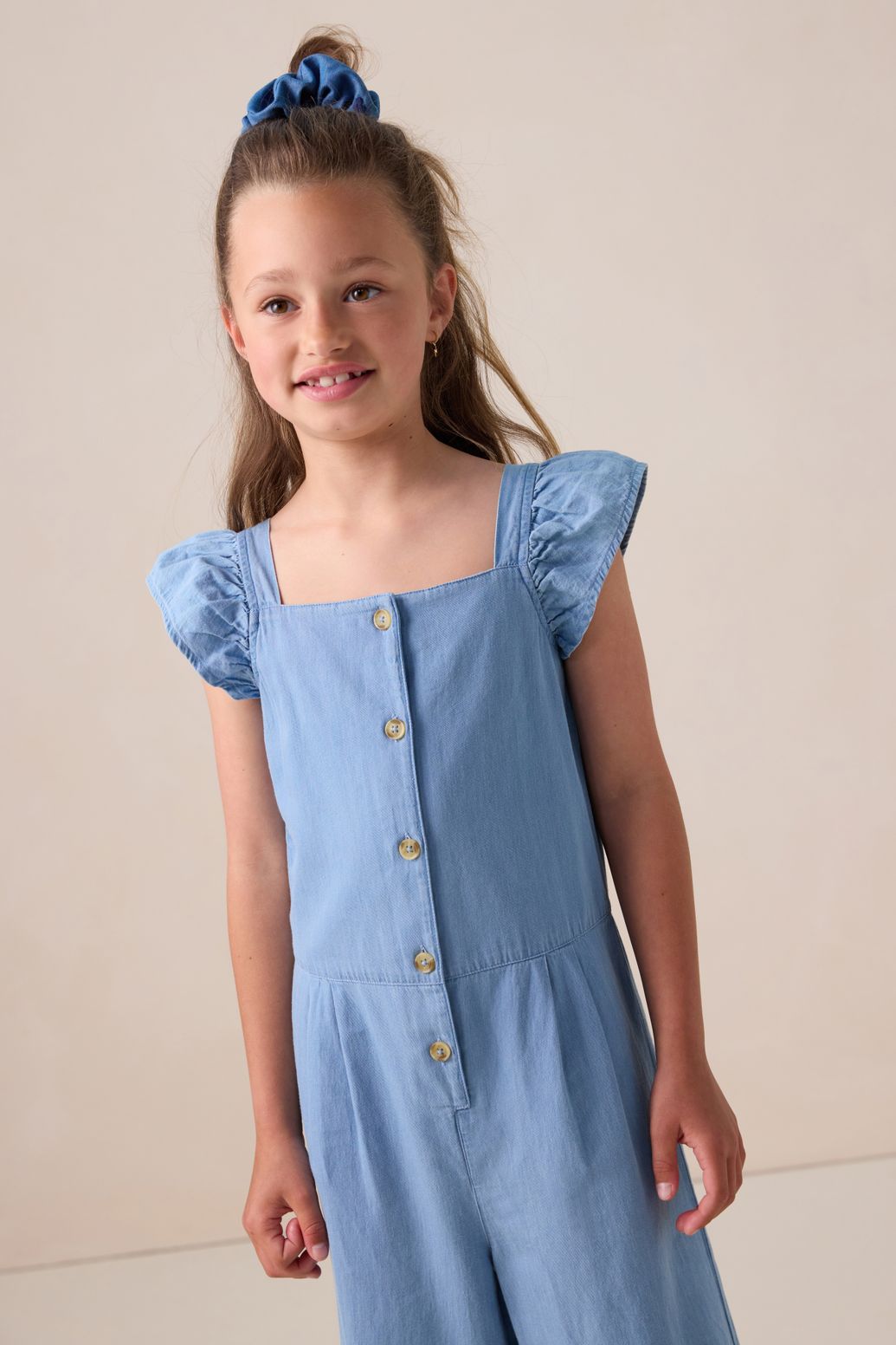 Lichtblauwe denim jumpsuit