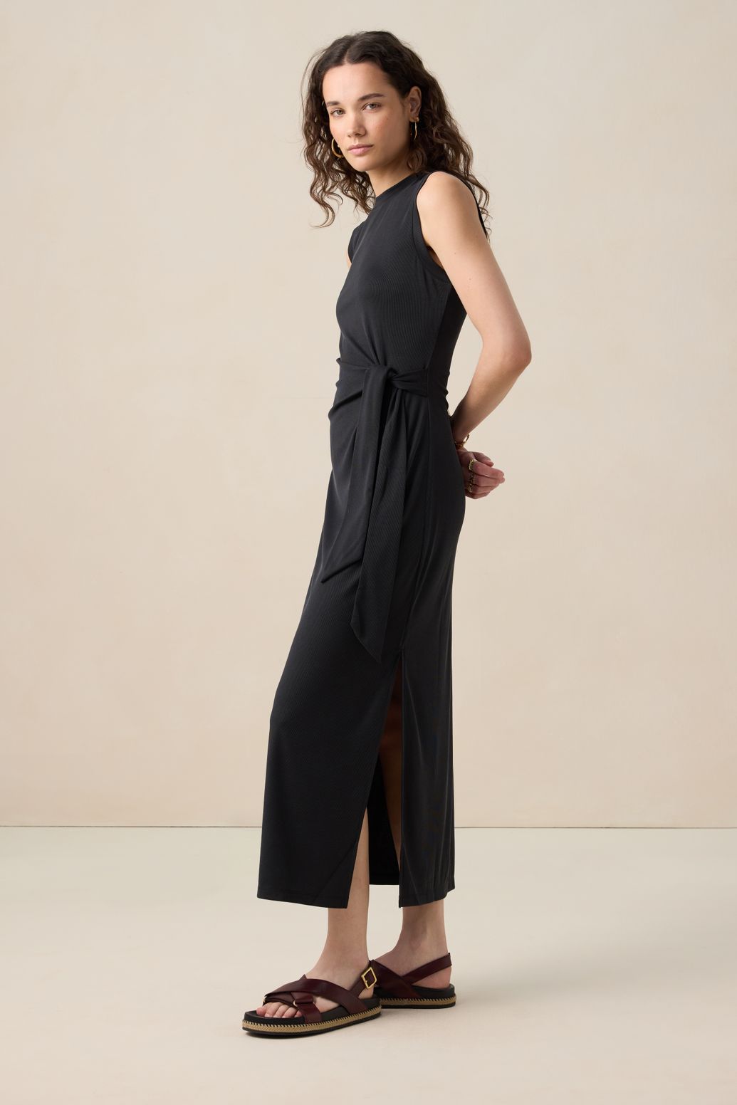 Robe en jersey côtelé - noir