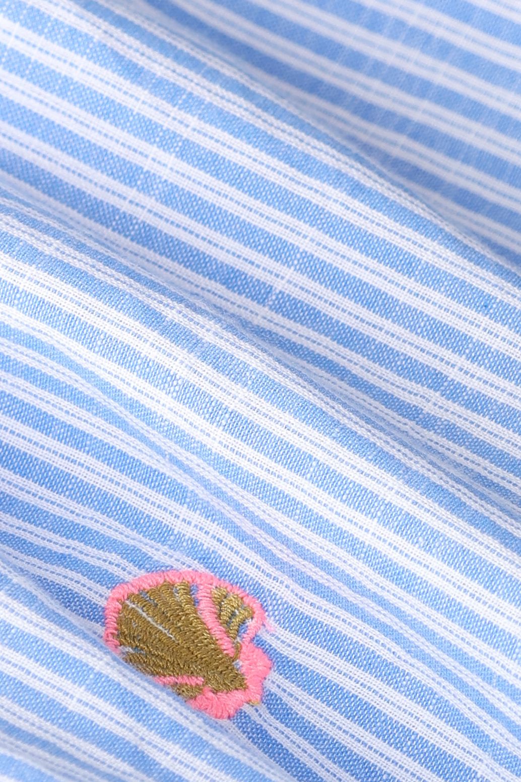 Gestreifte Shorts mit Stickerei - blau