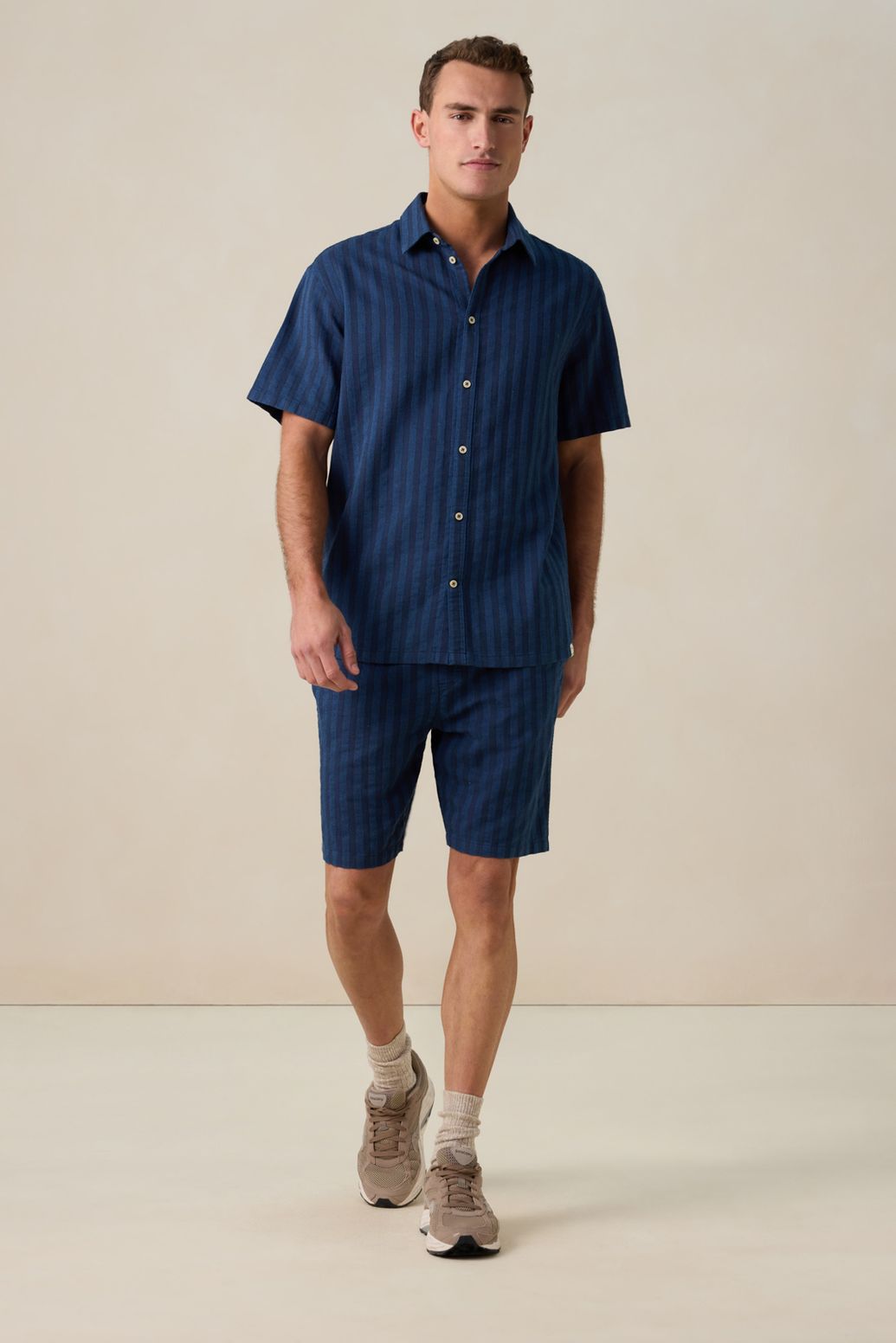 Short rayé - bleu foncé