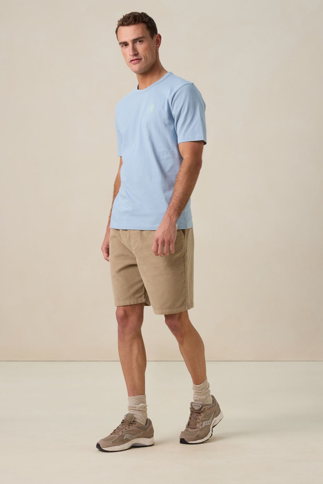 T-Shirt mit Artwork-Print - hellblau