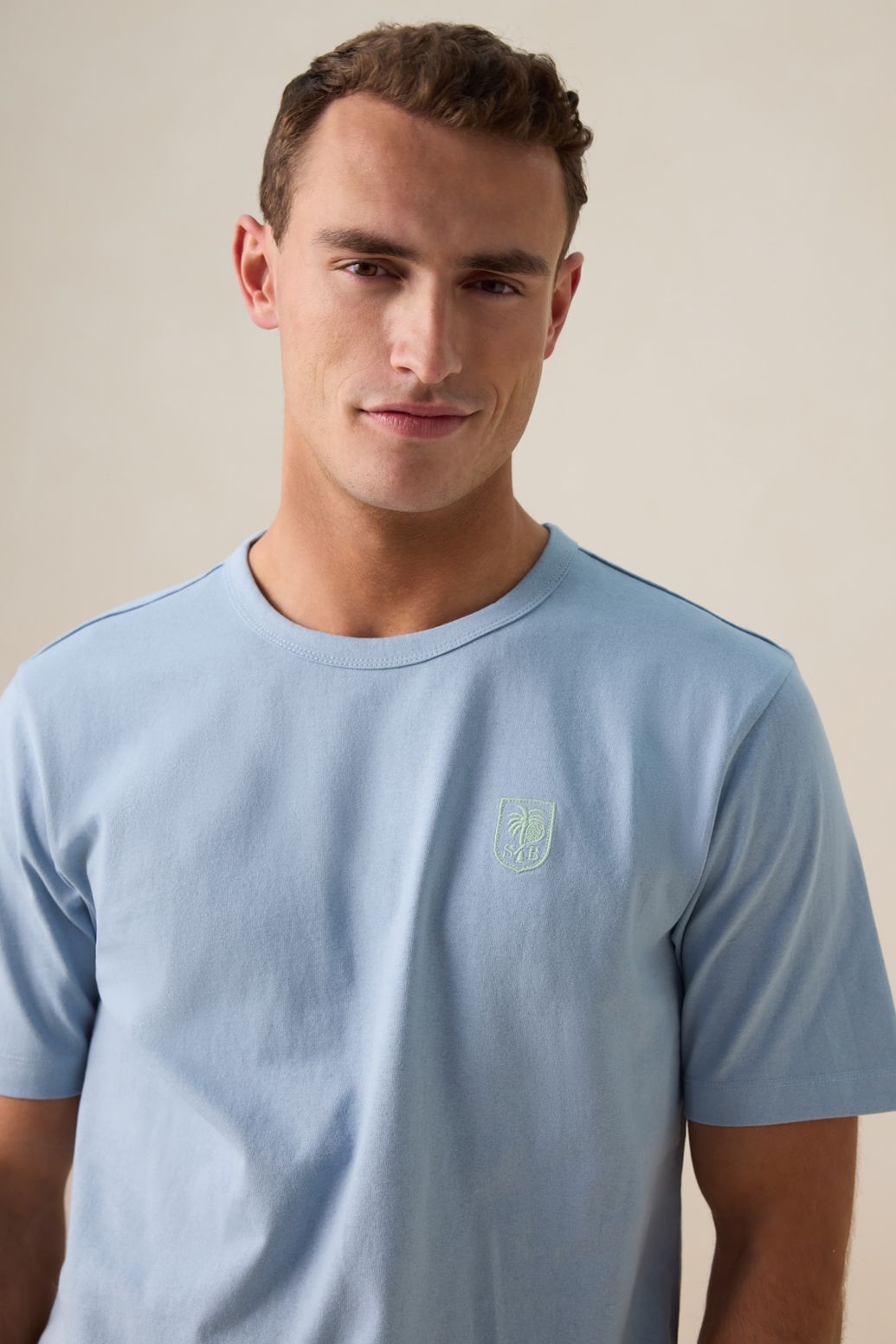 T-Shirt mit Artwork-Print - hellblau