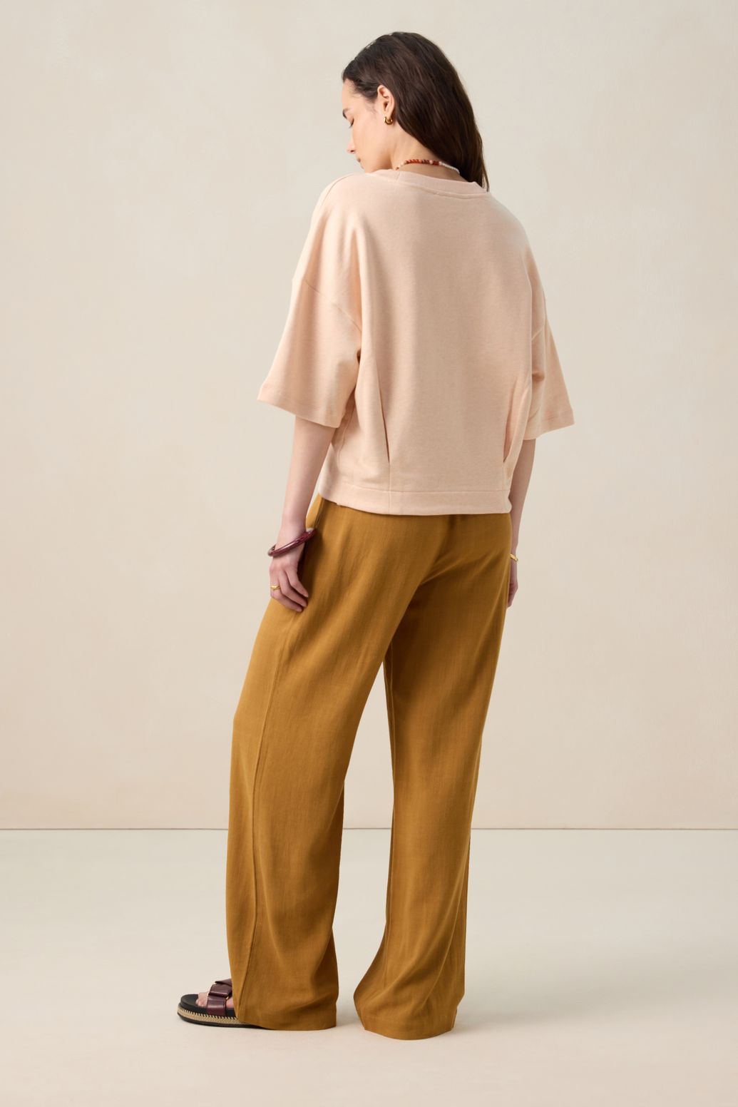 Sweater mit V-Ausschnitt - hellrosa