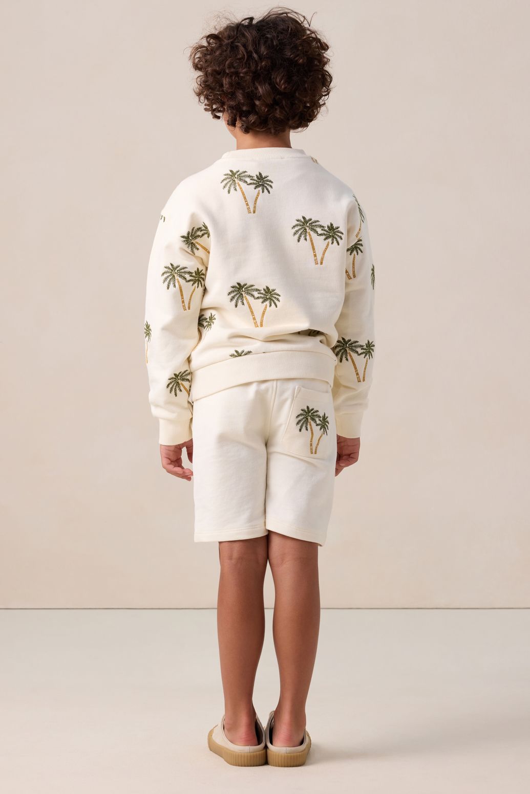 Witte short met palmboom