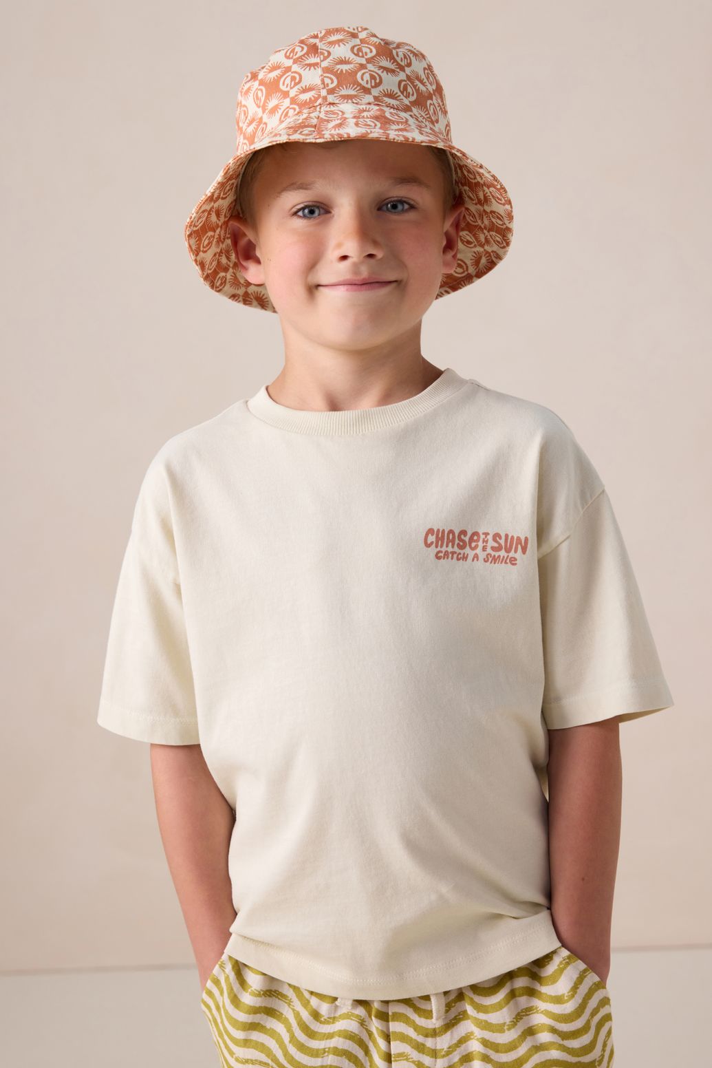 Beige oversized T-shirt met artwork