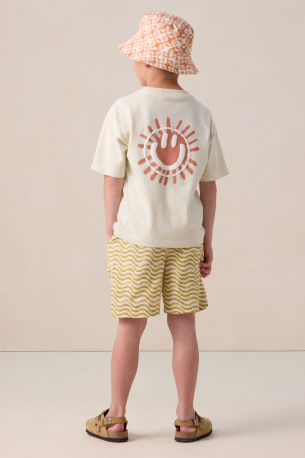 Beige oversized T-shirt met artwork