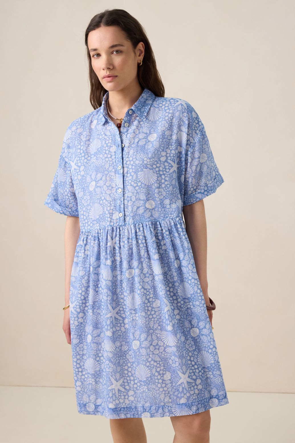 Gemustertes Kleid - blau