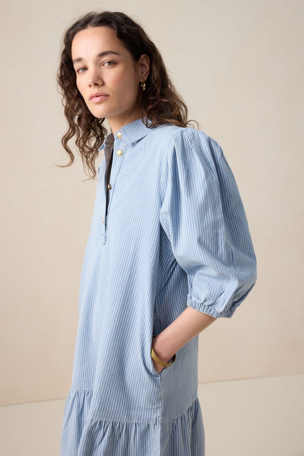 Robe en jean avec manches bouffantes - bleu