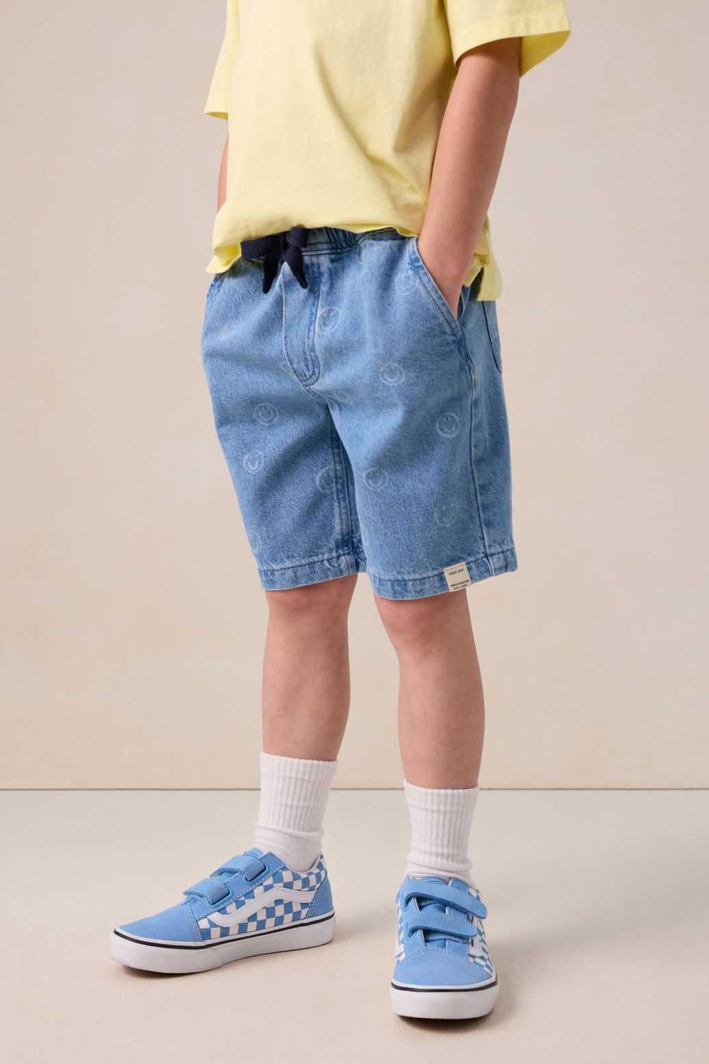 Short en jean avec smileys - bleu