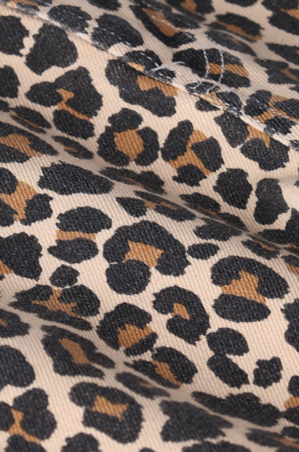 Bruine short met leopard print