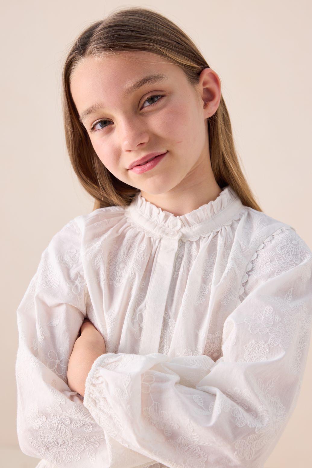 Bluse mit Stickerei - weiß
