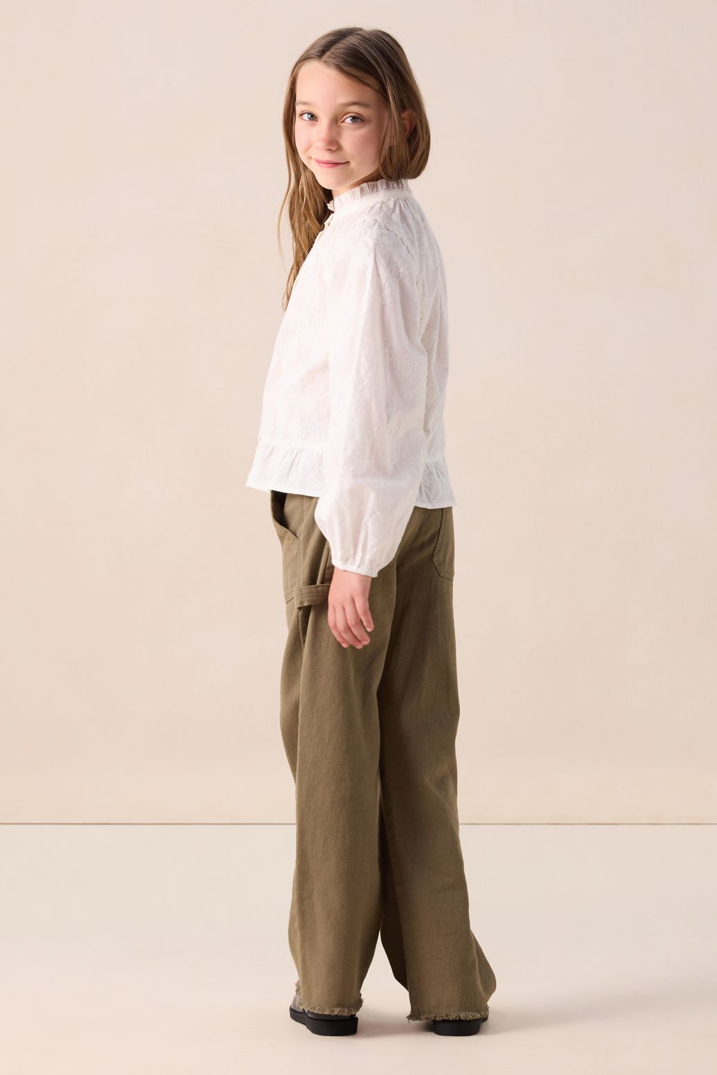 Bluse mit Stickerei - weiß