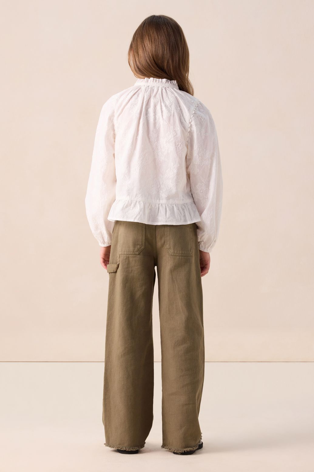 Bluse mit Stickerei - weiß