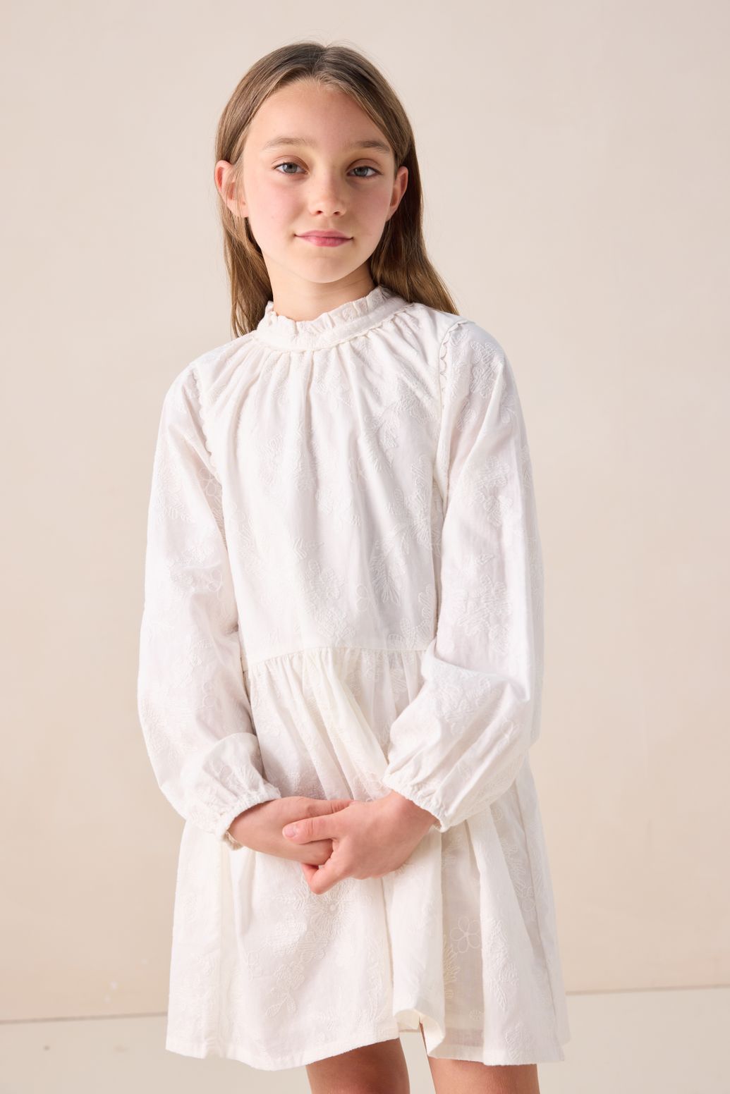 Witte jurk met embroidery